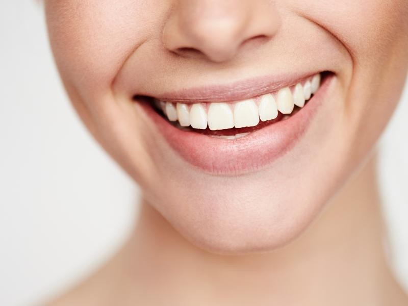 Diferença entre Prótese Tradicional e Prótese em Sessão Única